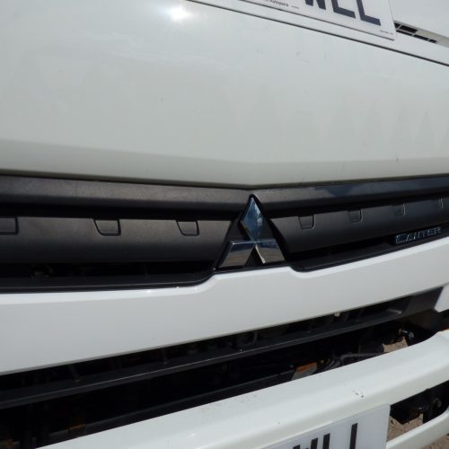 Mitsubishi Fuso Canter C6180 Front Grille