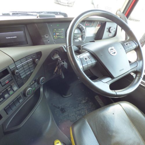 Volvo FH16 650 Eu6 6x4 Tractor Unit 2016 Interior